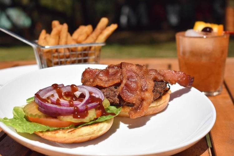 Maven'S Inn & Grill Canyon Lake Εξωτερικό φωτογραφία